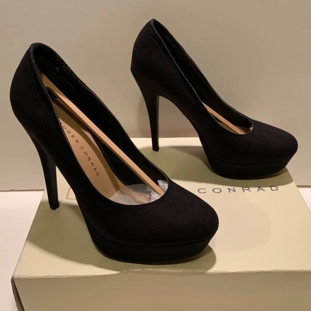 NEW LC Lauren Conrad Black Platform Heels Black 9 - Picture 2 of 6